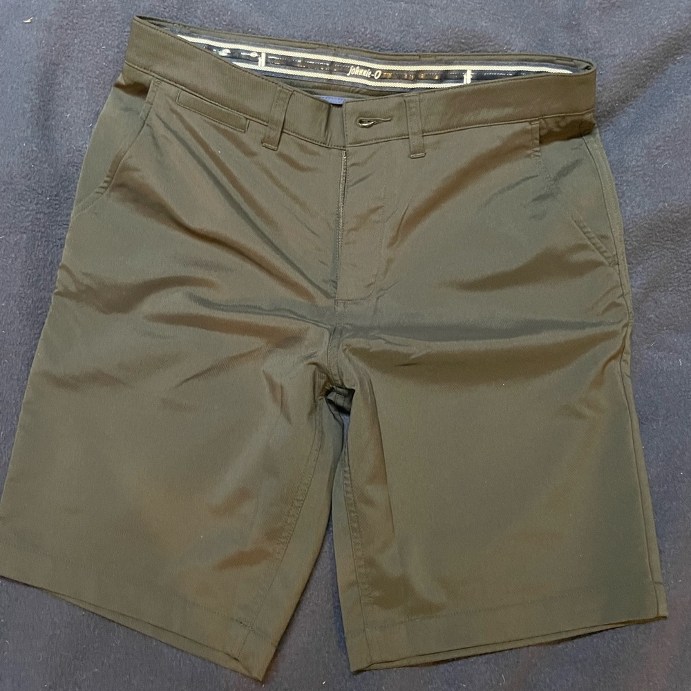 Johnnie-o Mens golf shorts. Size 30 waist